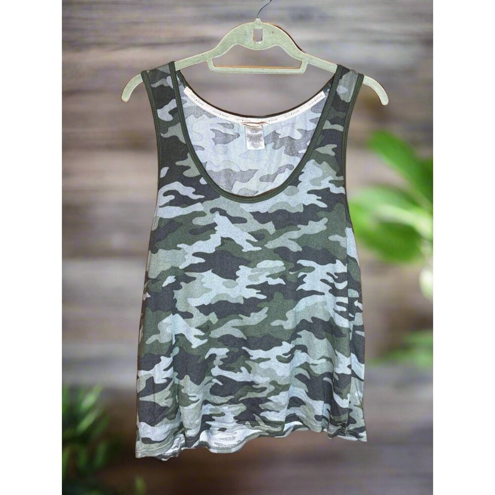 Lucky Brand Girls Camo Tank Top Dize 14/16 Sleeveless Shirt Scoop Neck